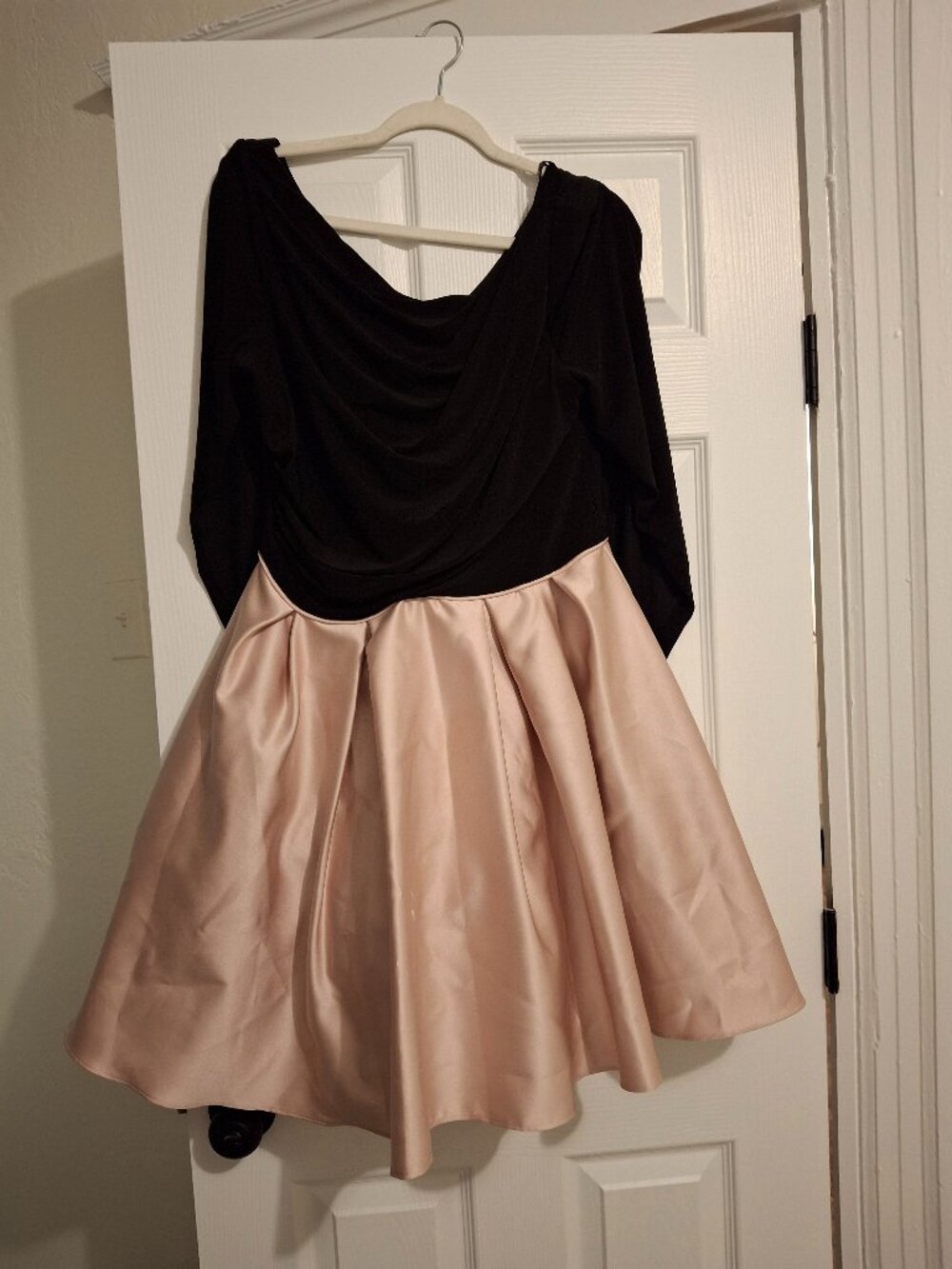 Balletcore Besty & Adam Cape Ruffle Dress